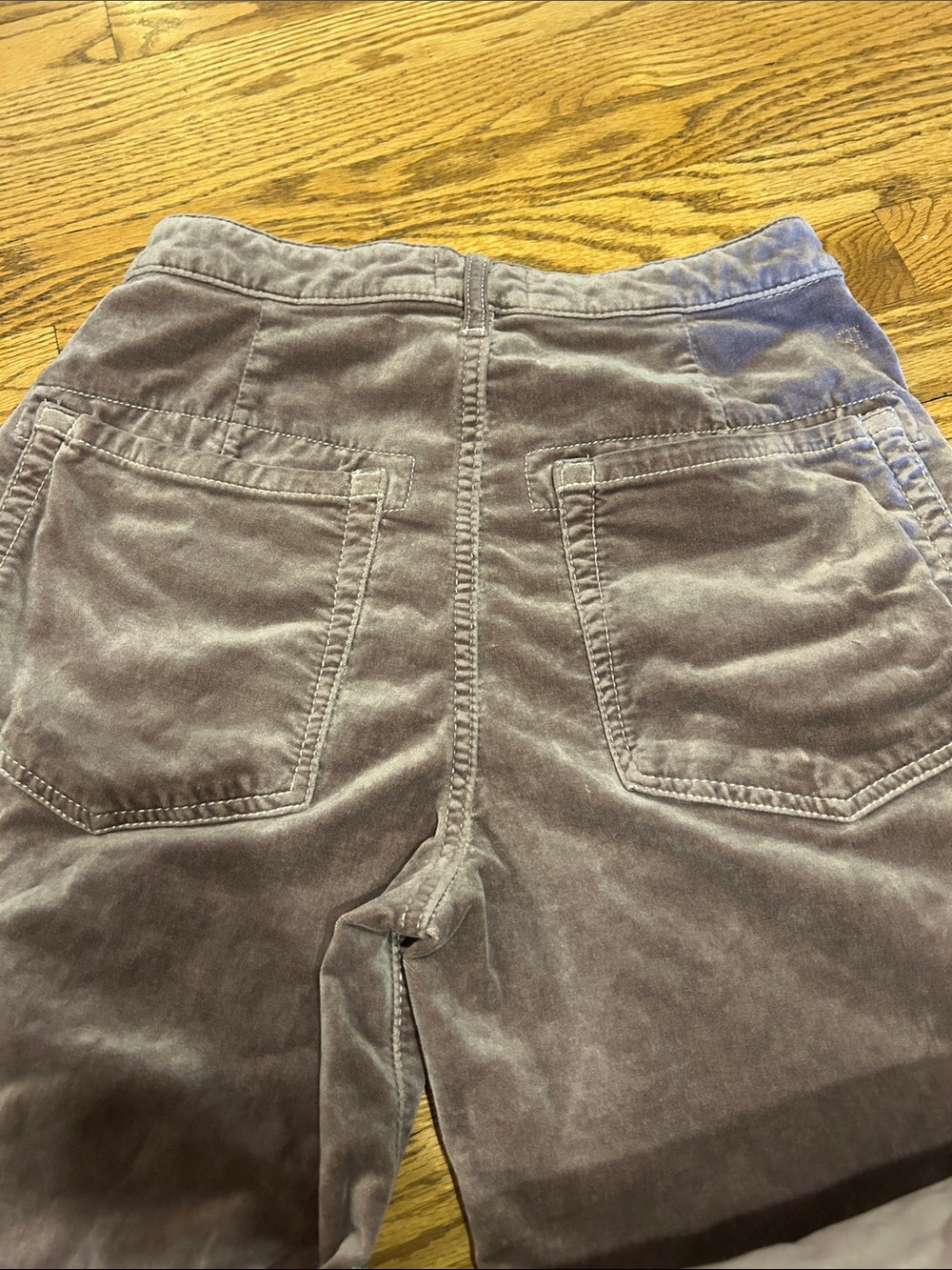 Pilcro high-rise velvet puddle curve pants - Picture 4 of 8